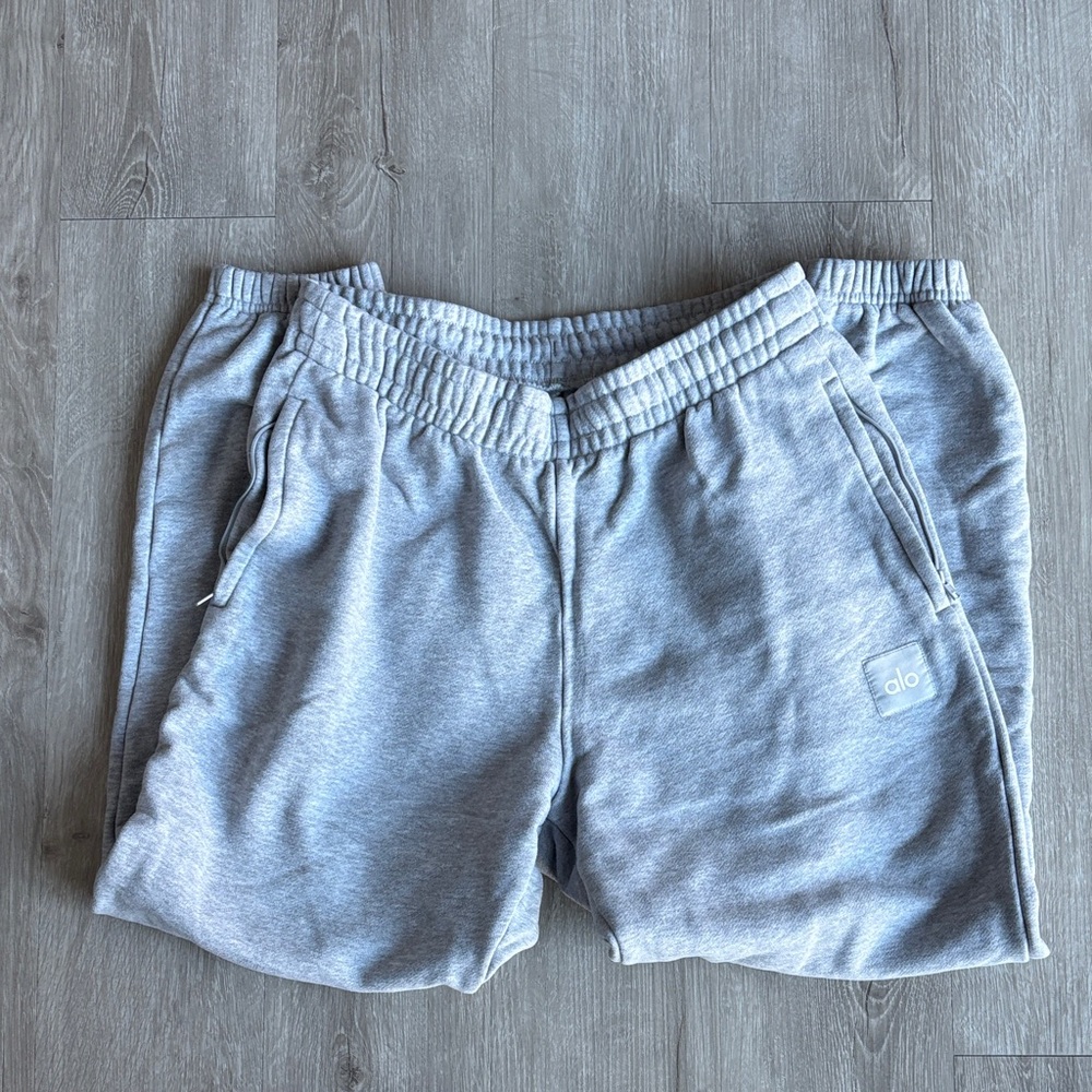 ALO Yoga Heavyweight Joggers